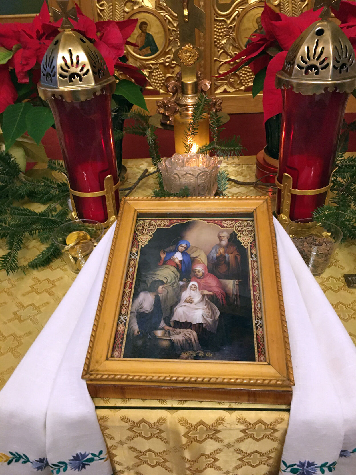 orthxmas_Altar.JPG
